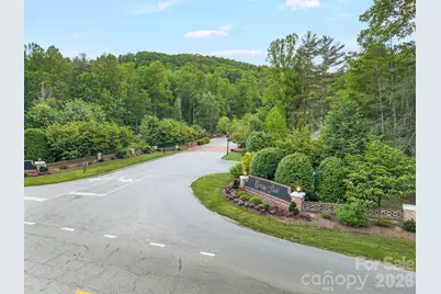 2508 Carriage Falls Court, Hendersonville, NC 28791 - Photo 44