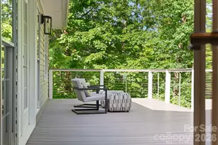 2508 Carriage Falls Ct, Hendersonville, NC 28791 - Photo 4