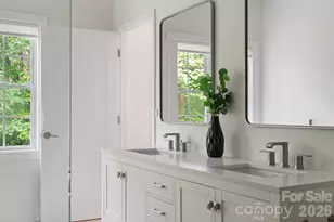2508 Carriage Falls Ct, Hendersonville, NC 28791 - Photo 24
