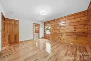 6220 Sunny Dr, Newland, NC 28657 - Photo 14