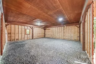 6220 Sunny Dr, Newland, NC 28657 - Photo 36