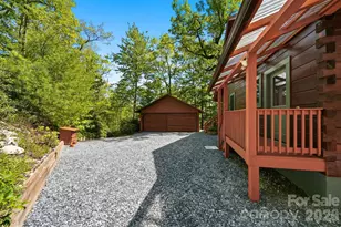 6220 Sunny Dr, Newland, NC 28657 - Photo 32
