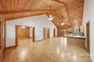 6220 Sunny Dr, Newland, NC 28657 - Photo 4
