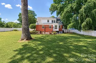 820 Woodland Rd, Statesville, NC 28677 - Photo 30