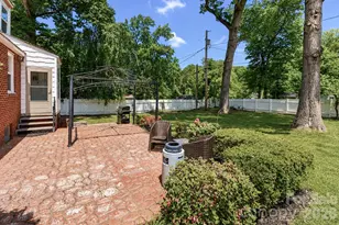 820 Woodland Rd, Statesville, NC 28677 - Photo 32