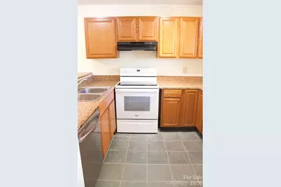 1610 Eagles Place #J-204, Rock Hill, SC 29732 - Photo 6