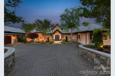 83 Summit Tower Circle, Asheville, NC 28804 - Photo 2