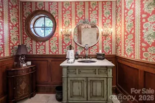 83 Summit Tower Cir, Asheville, NC 28804 - Photo 20