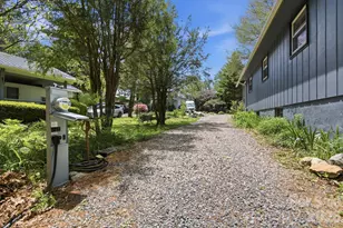 143 Snowshoe Loop, Newland, NC 28657 - Photo 36