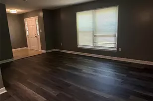 7620 Fire Tree Ln, Charlotte, NC 28227 - Photo 2