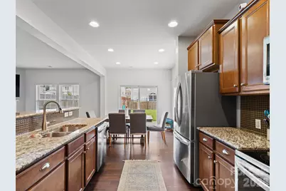 3702 Wiegon Lane, Charlotte, NC 28216 - Photo 12