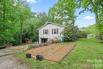 98 Pensacola Avenue, Arden, NC 28704 - Photo 2