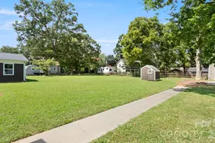 8809 Fairview Rd, Mint Hill, NC 28227 - Photo 32