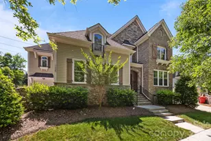 11938 Bradford Park Dr, Davidson, NC 28036 - Photo 2