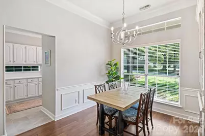 821 Mill Run Drive, Charlotte, NC 28209 - Photo 18