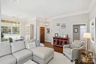 821 Mill Run Dr, Charlotte, NC 28209 - Photo 16