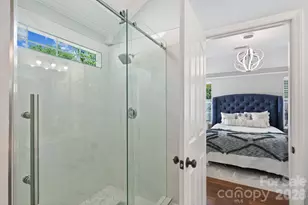 821 Mill Run Dr, Charlotte, NC 28209 - Photo 32