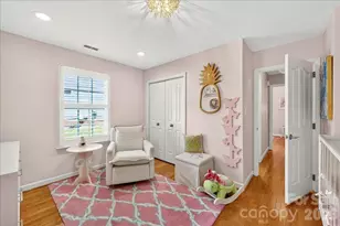 819 Mill Run Dr, Charlotte, NC 28209 - Photo 34