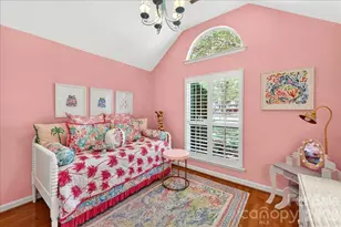 819 Mill Run Dr, Charlotte, NC 28209 - Photo 38