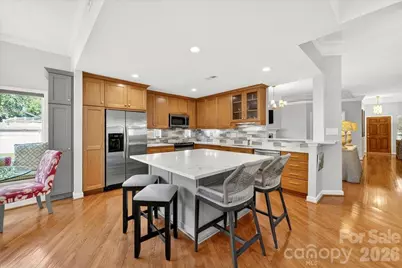 819 Mill Run Drive, Charlotte, NC 28209 - Photo 10