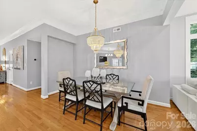 819 Mill Run Drive, Charlotte, NC 28209 - Photo 24