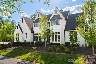 6 Stansbury Dr, Asheville, NC 28803 - Photo 2