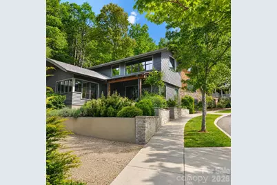 18 Wordsworth Road, Black Mountain, NC 28711 - Photo 2