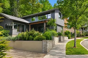 18 Wordsworth Rd, Black Mountain, NC 28711 - Photo 2