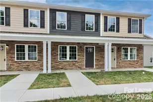 3971 Newhall Dr NW, Hickory, NC 28601 - Photo 2