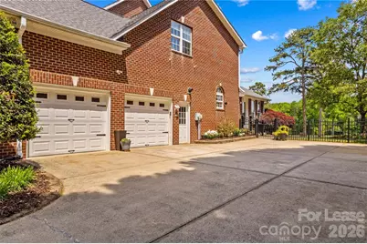 806 Pine Forest Road, Charlotte, NC 28214 - Photo 2