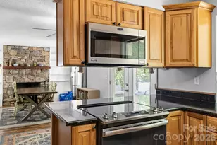 1 Eastway Ct, Fletcher, NC 28732 - Photo 20