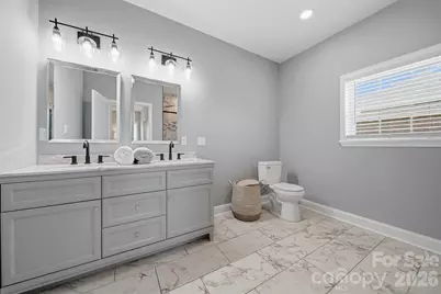 418 Huntington Woods Street SE, Lenoir, NC 28645 - Photo 14