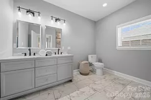 418 Huntington Woods Street SE, Lenoir, NC 28645 - Photo 14