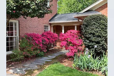 900 Greentree Drive, Charlotte, NC 28211 - Photo 4
