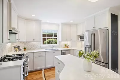 900 Greentree Drive, Charlotte, NC 28211 - Photo 12