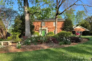 900 Greentree Dr, Charlotte, NC 28211 - Photo 2