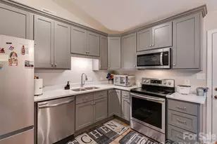 10200 Cairnsmore Pl, Mint Hill, NC 28227 - Photo 8