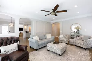 886 Hickory Stick Dr, Fort Mill, SC 29715 - Photo 10