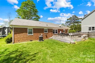 145 Driftwood Dr, Mooresville, NC 28117 - Photo 18