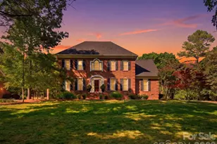4417 Bridgewood Ln, Charlotte, NC 28226 - Photo 1