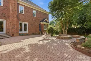 4417 Bridgewood Ln, Charlotte, NC 28226 - Photo 38