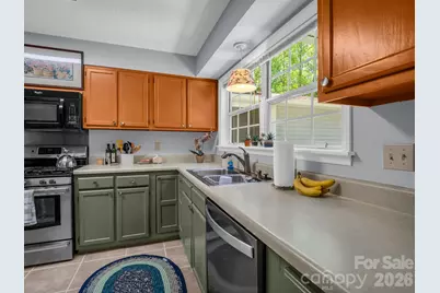 68 Lakeview Court, Brevard, NC 28712 - Photo 12