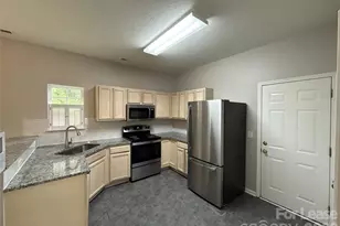 432 McGinn Grove Dr, Charlotte, NC 28216 - Photo 6