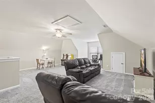 10019 Elizabeth Crest Ln, Charlotte, NC 28277 - Photo 34