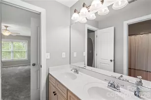 10019 Elizabeth Crest Ln, Charlotte, NC 28277 - Photo 26