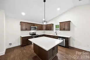 200 Knollwood Cir, Albemarle, NC 28001 - Photo 16