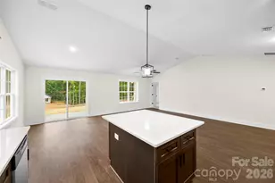 200 Knollwood Cir, Albemarle, NC 28001 - Photo 18