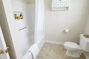 718 Pine St, Cheraw, SC 29520 - Photo 2
