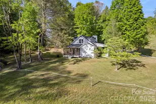 229 Sandstone Ln, Hendersonville, NC 28739 - Photo 26