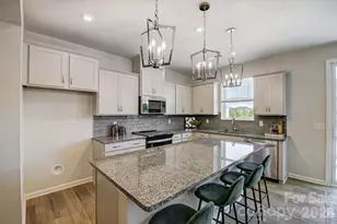 7017 Cerris Dr, Charlotte, NC 28269 - Photo 8